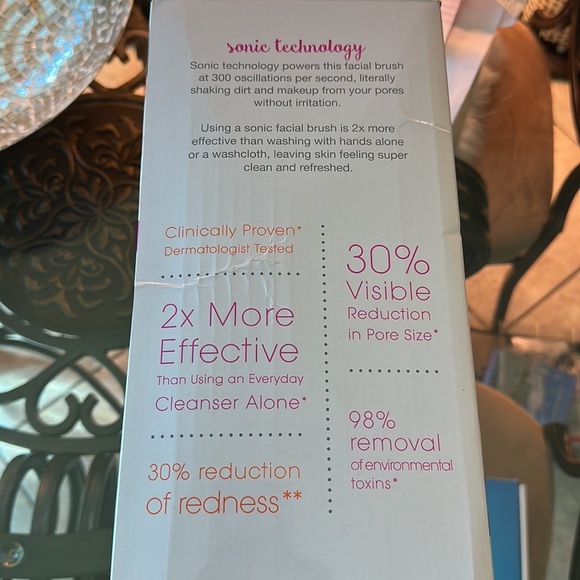 Conair - Sonic Advantage Facial Brush Pod with Induction charging - White - Picture 7 of 10